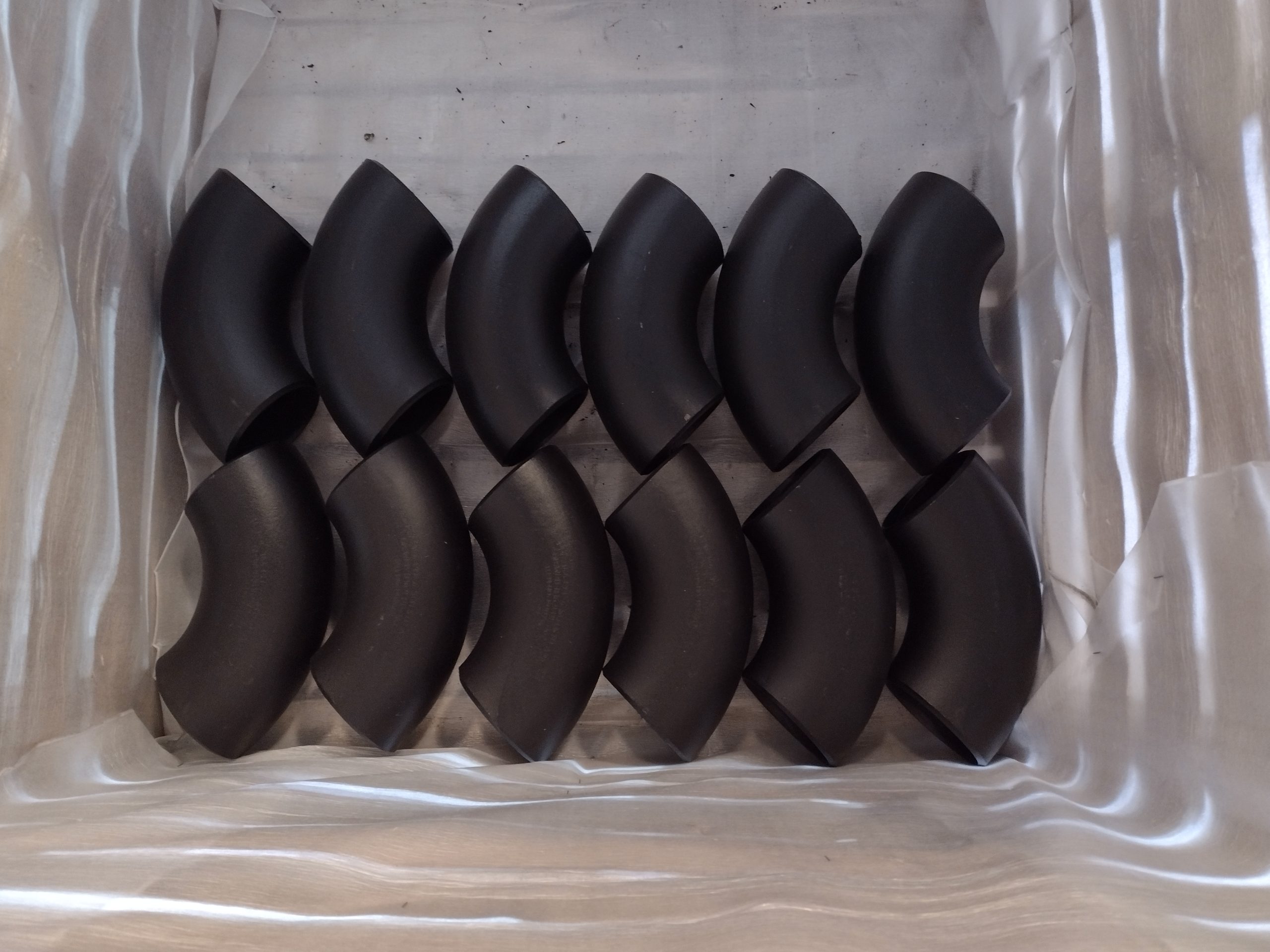 Elbow Packing in Wooden Box Peramount & Fittings